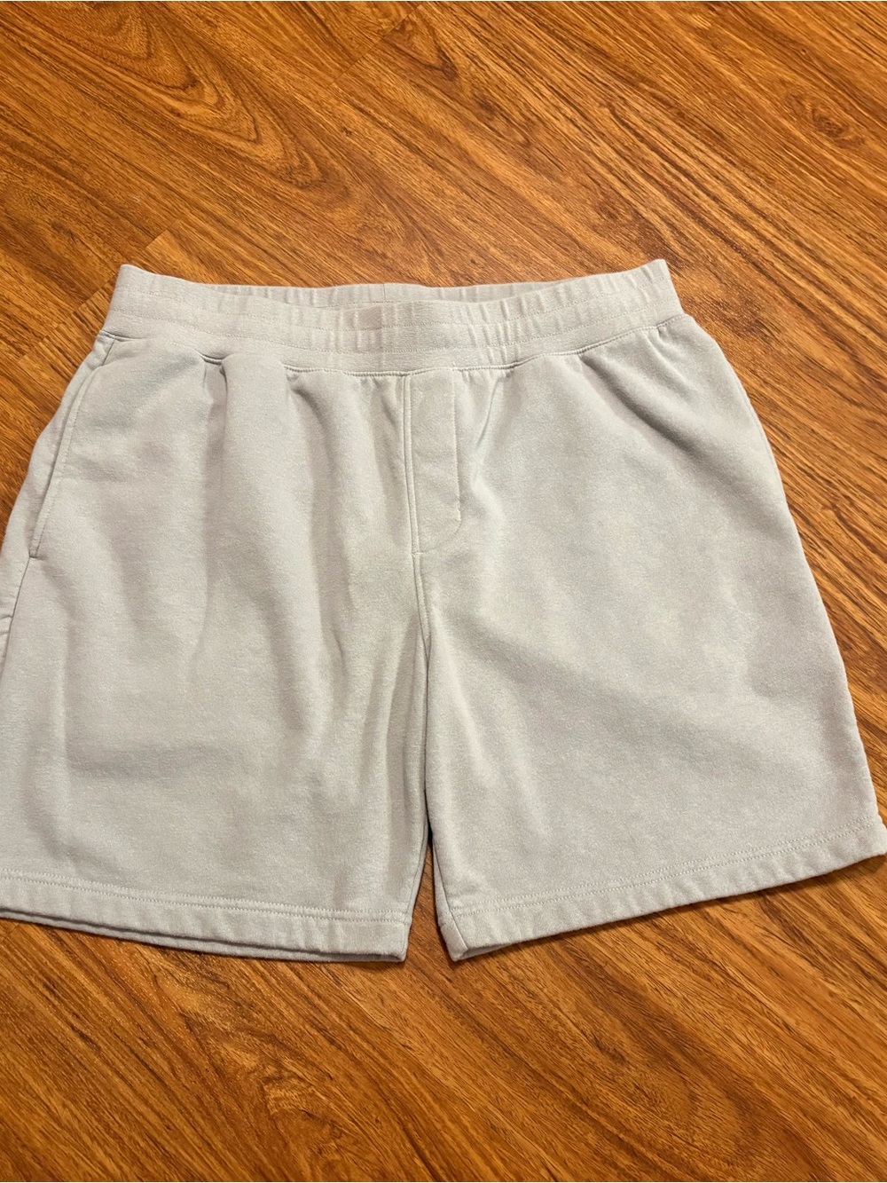 Columbia Women’s Light Sage Green Lounge Sweat Shorts Elastic-Waist Shorts XL
